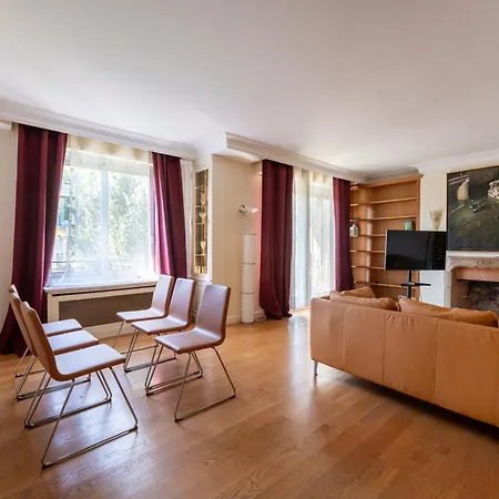Spacious 3bd Family Auteuil Apartment Paris