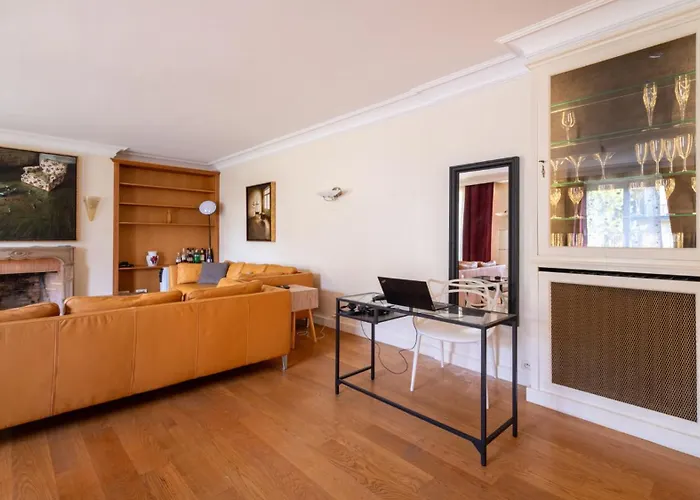 Spacious 3bd Family Auteuil * Párizs