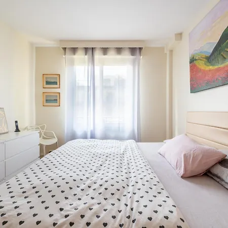 Daire Spacious 3bd Family Auteuil
