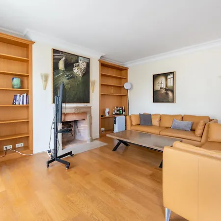 Spacious 3bd Family Auteuil Daire
