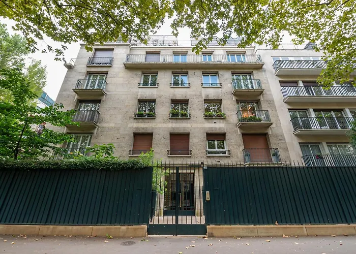 Spacious 3bd Family Auteuil *
